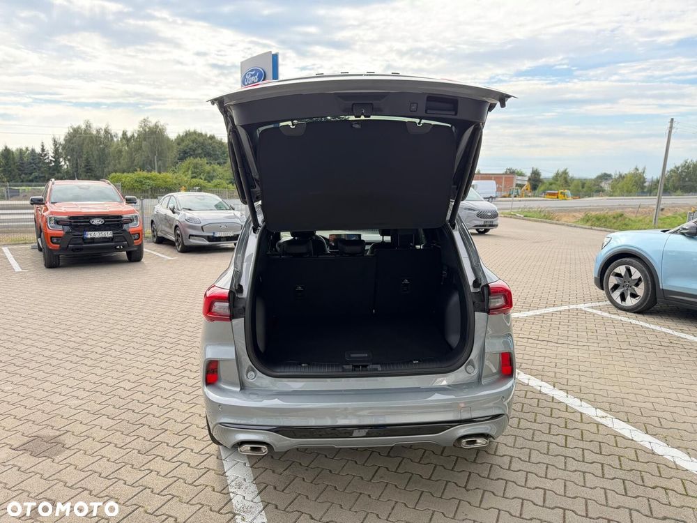 Ford Kuga - 9