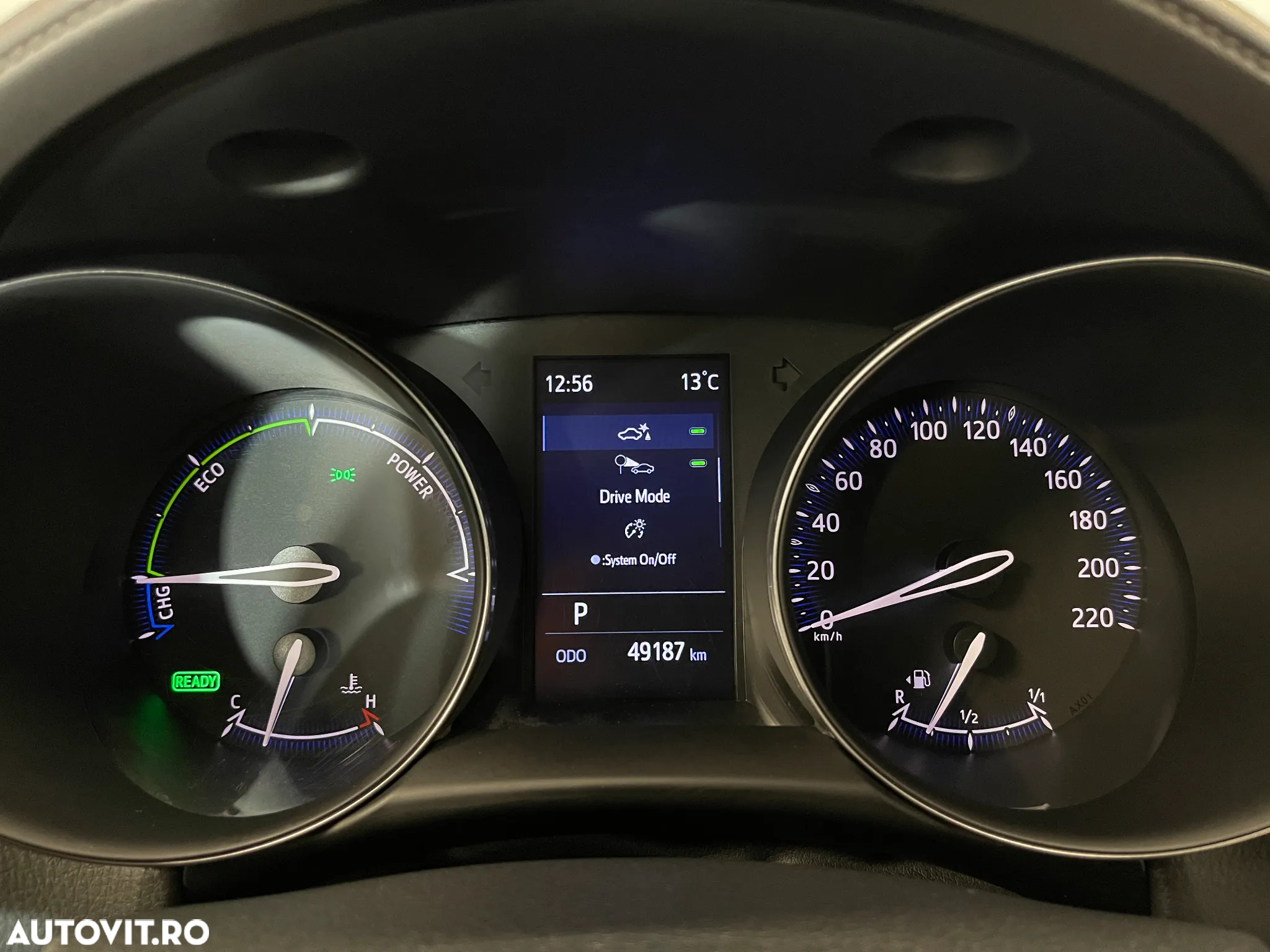 Toyota C-HR 2.0 HSD 184 CP 4x2 CVT Classy Bi-Tone - 18