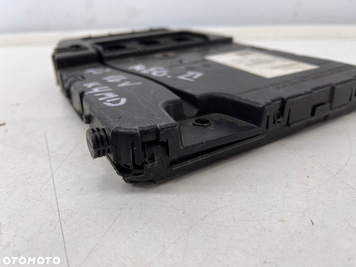 Skrzynka bezpieczników Renault scenic 2 megane 2 moduł komfortu 8200724405 - 14