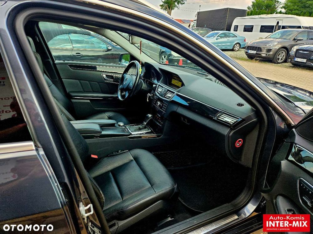 Mercedes-Benz Klasa E - 29