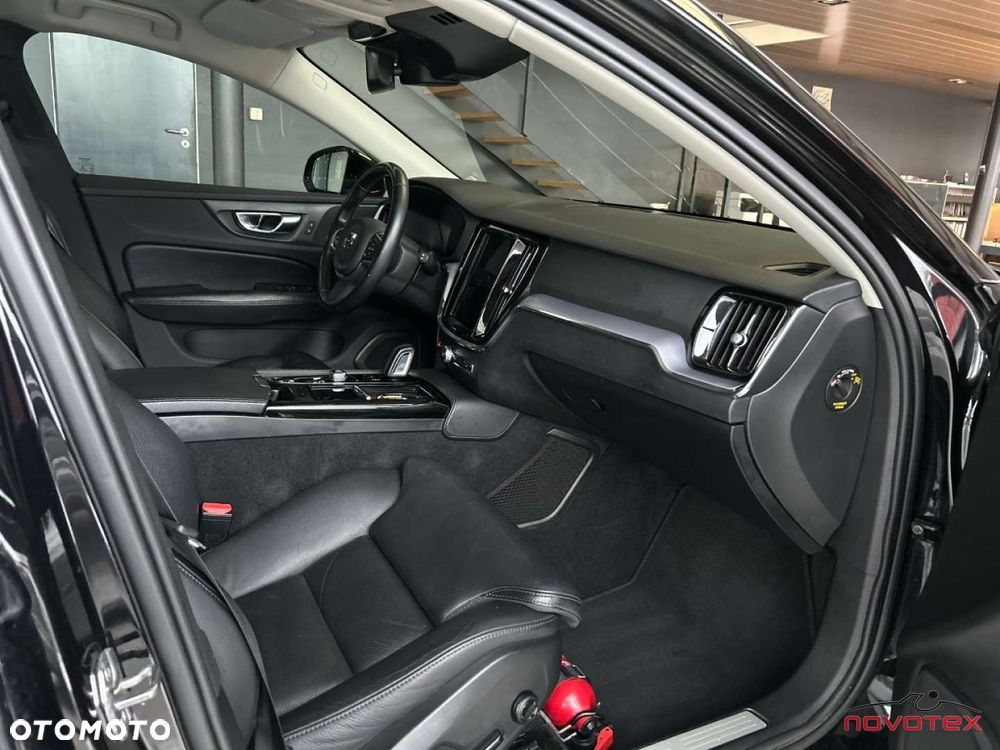 Volvo V60 - 16