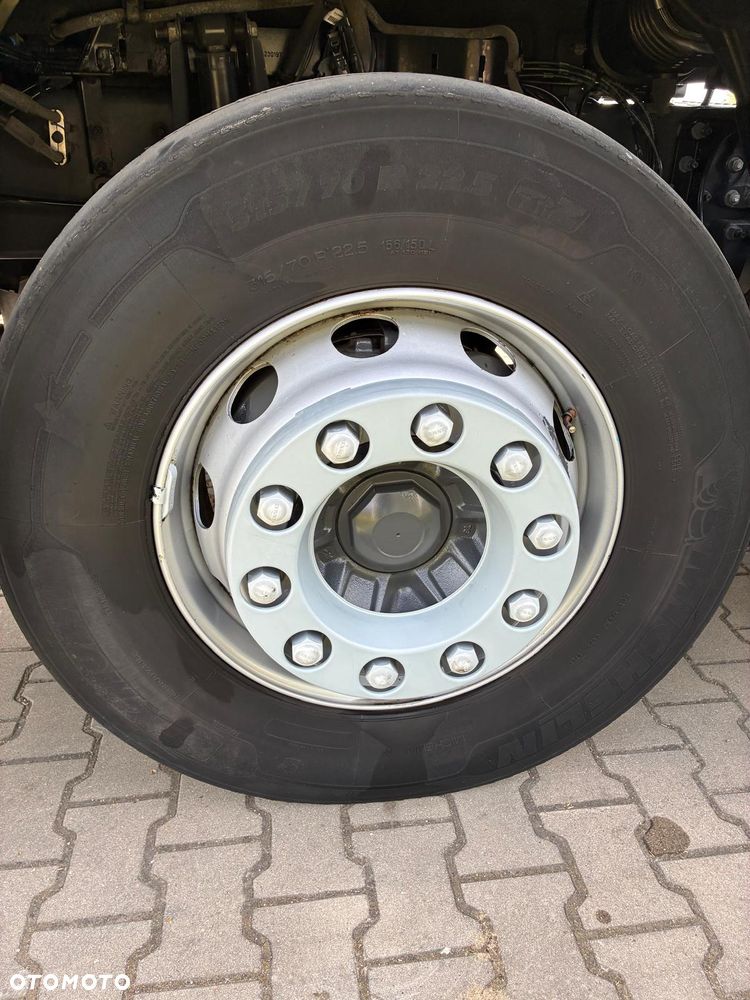 Renault T480 TC HIGH Sleeper Cab - 11