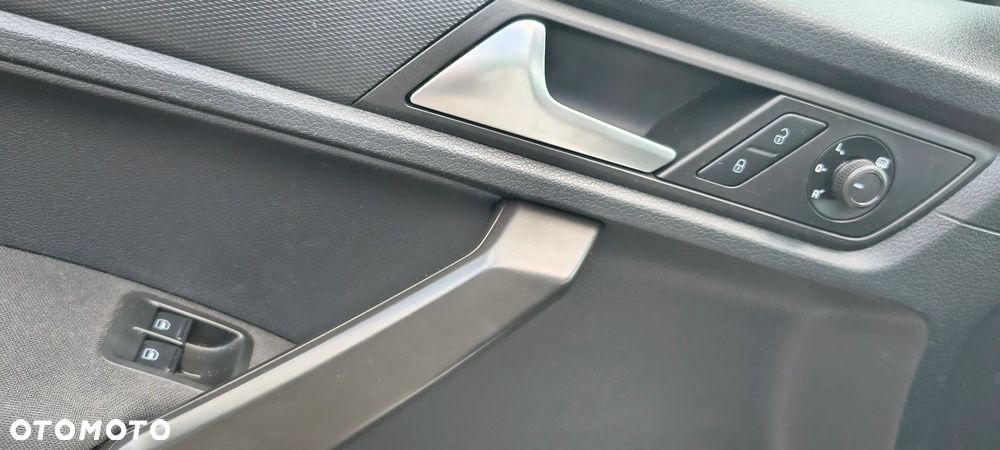 Volkswagen Caddy 2.0 TDI Trendline - 21