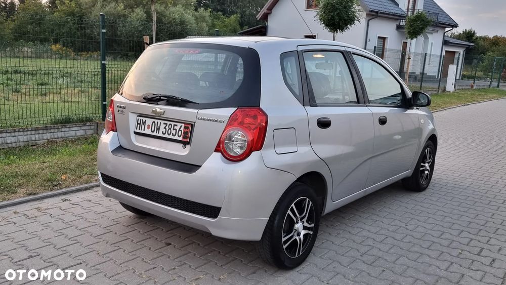 Chevrolet Aveo - 7
