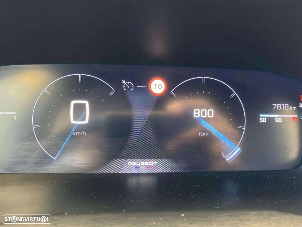 Peugeot 2008 1.2 PureTech Allure - 14
