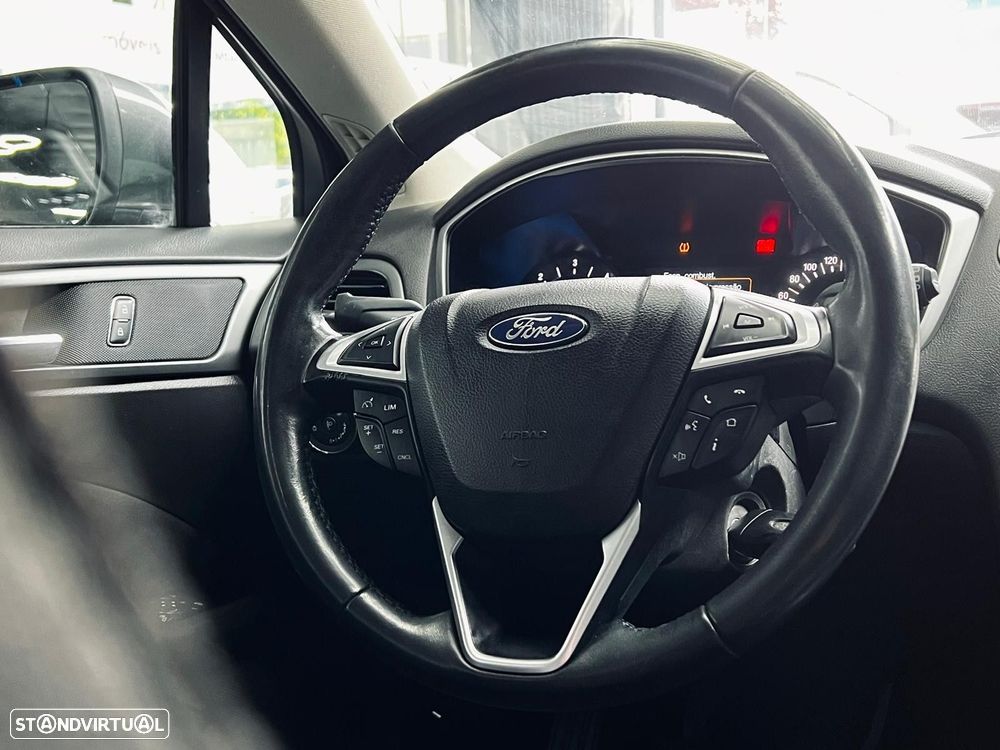 Ford Mondeo 1.5 TDCi Titanium - 19