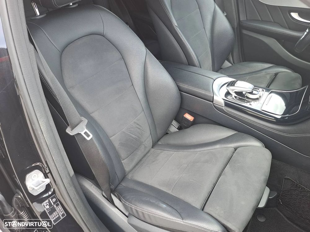 Mercedes-Benz GLC 220 d 4Matic 9G-TRONIC AMG Line - 23