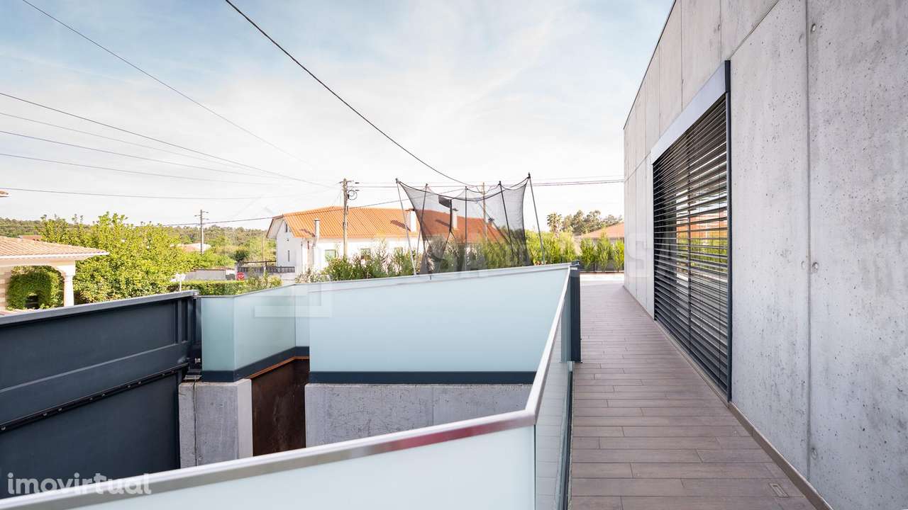 Moradia Isolada V3+1 Moure Carvalhal - Grande imagem: 3/17