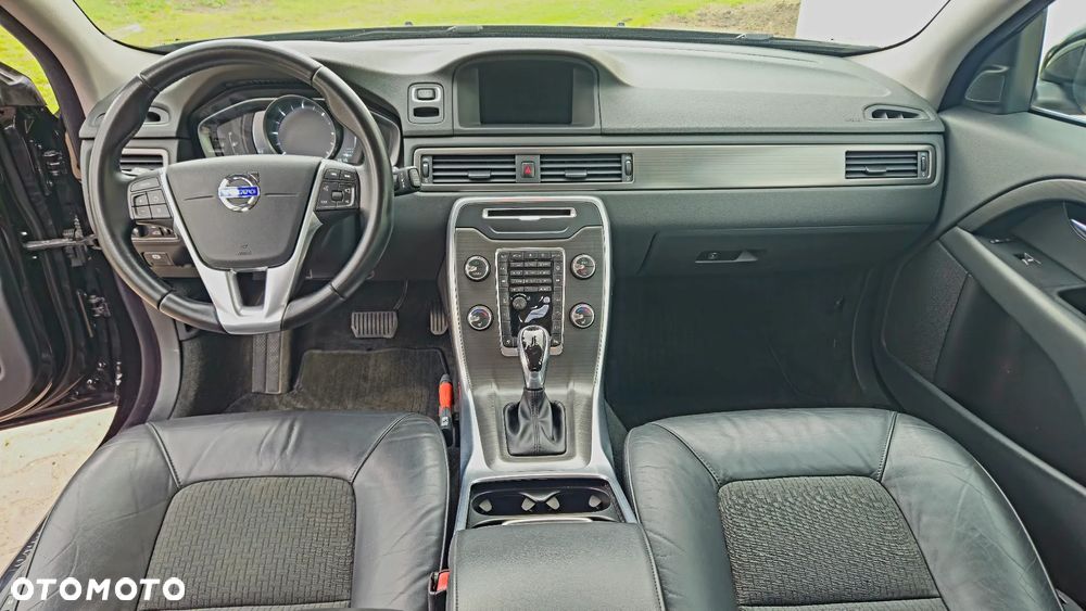 Volvo V70 - 10