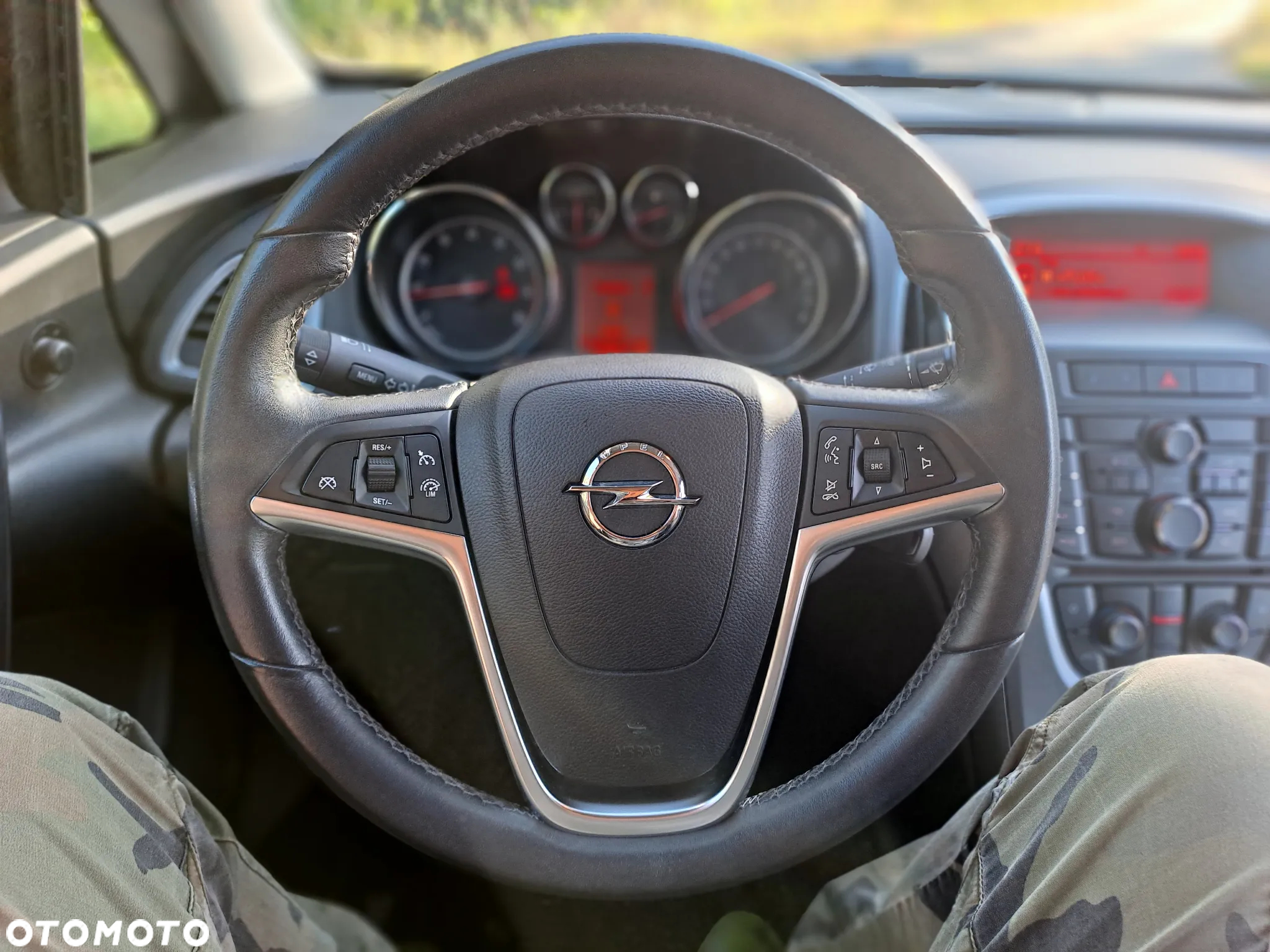 Opel Astra IV 1.4 T Active - 24