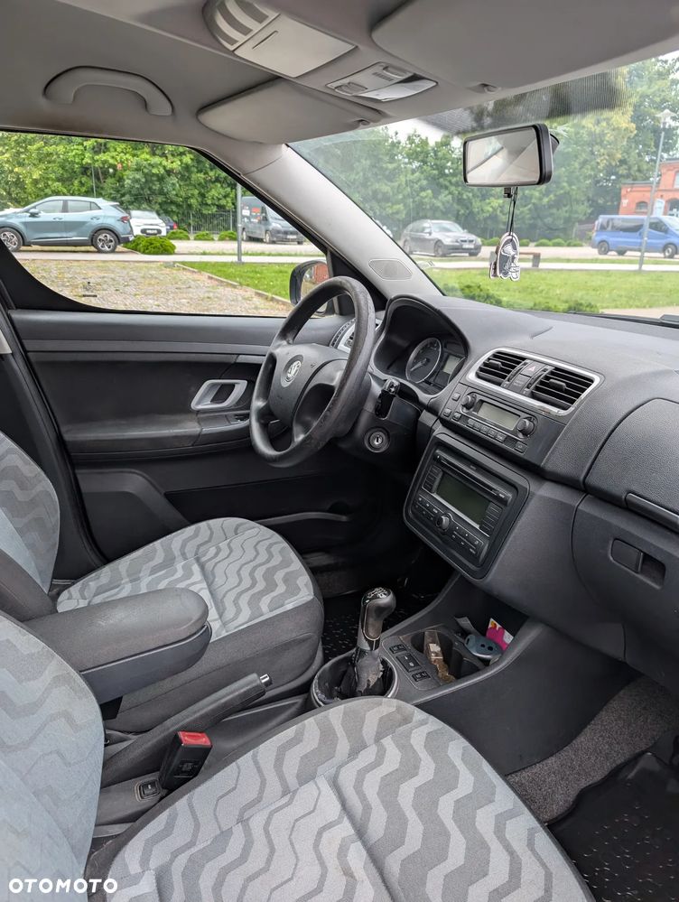 Skoda Roomster 1.6 16V - 8