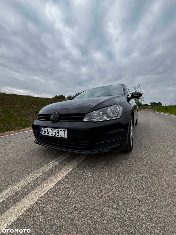 Volkswagen Golf - 5