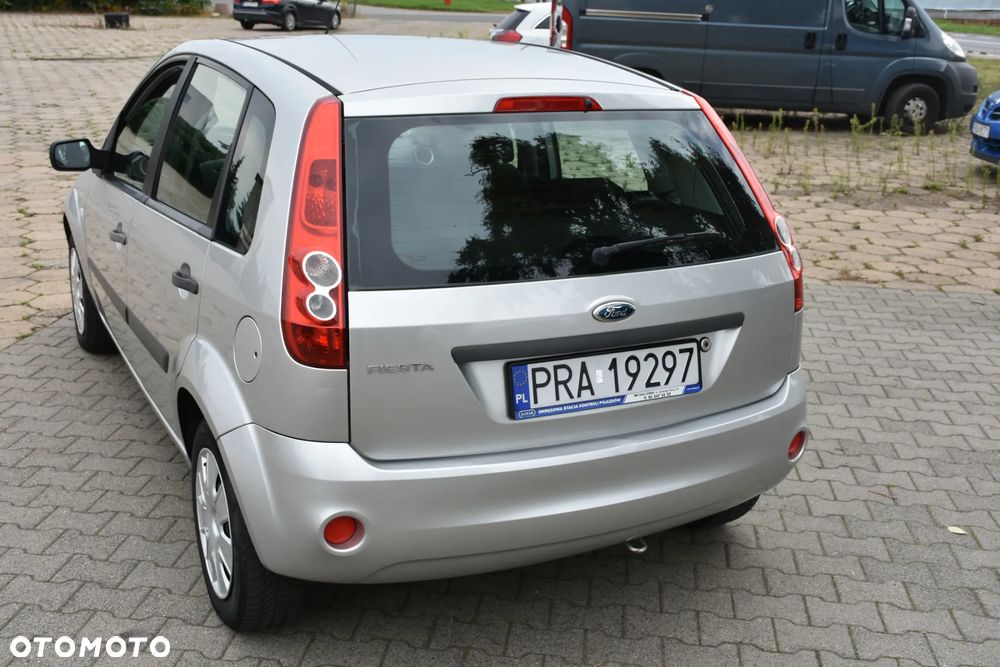 Ford Fiesta 1.4 Style - 8