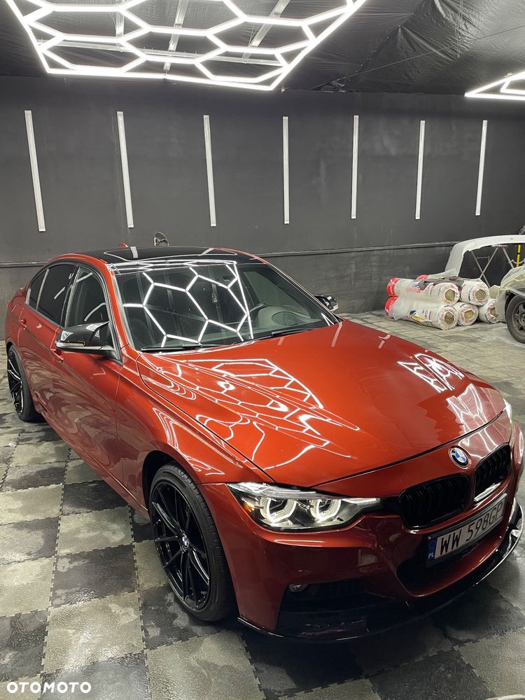 BMW Seria 3 330i Edition M Sport Shadow - 1