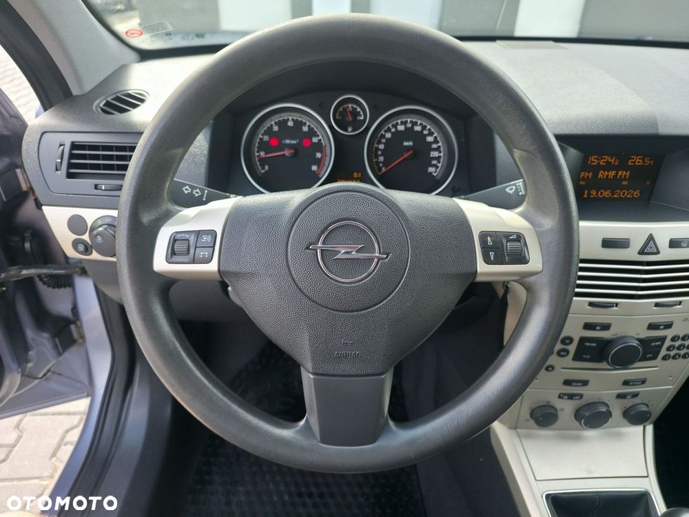 Opel Astra - 19