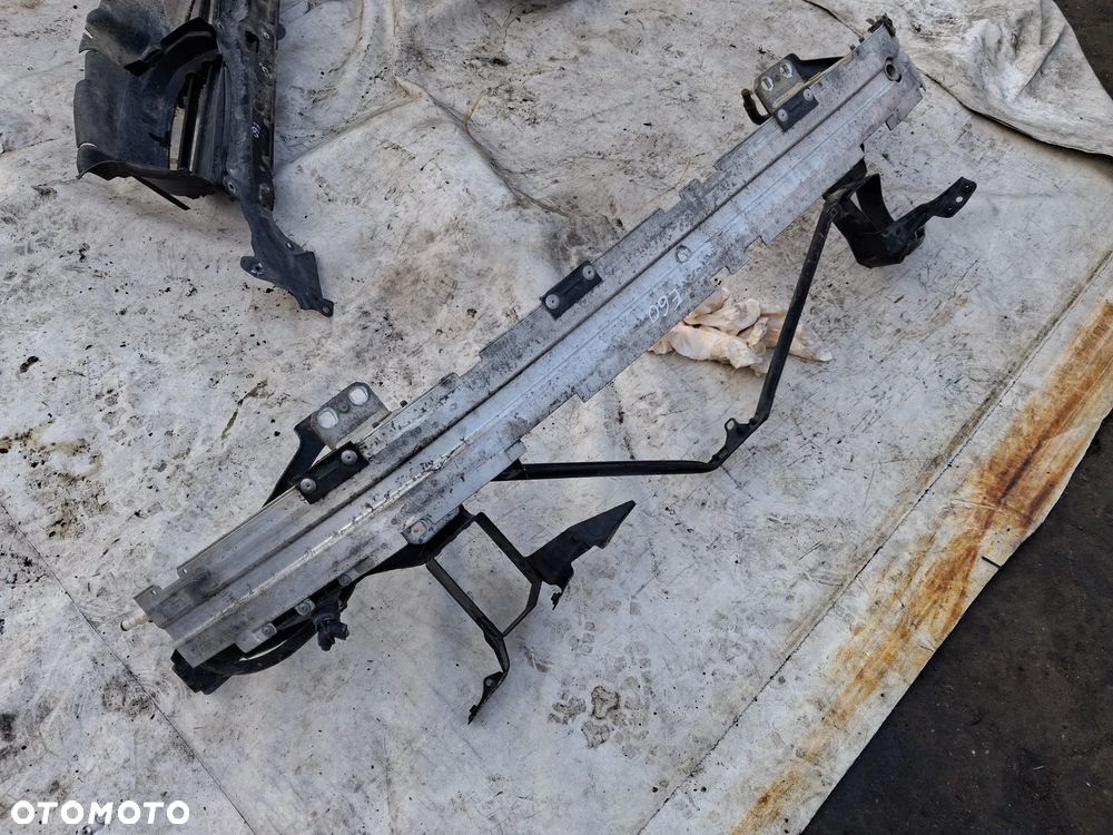 BMW 5 E60 E61 E63 E64-- 4,4 V8 Pas przedni wzmocnienie czołowe zderzaka 51647033741  11267310  Wentylator silnika chłodnicy moduł sterownik TEMIC 6732690186102  75789022 Chłodnica wody BEHR 1711750797207 Chłodnica klimatyzacji kierownica powietrza - 10