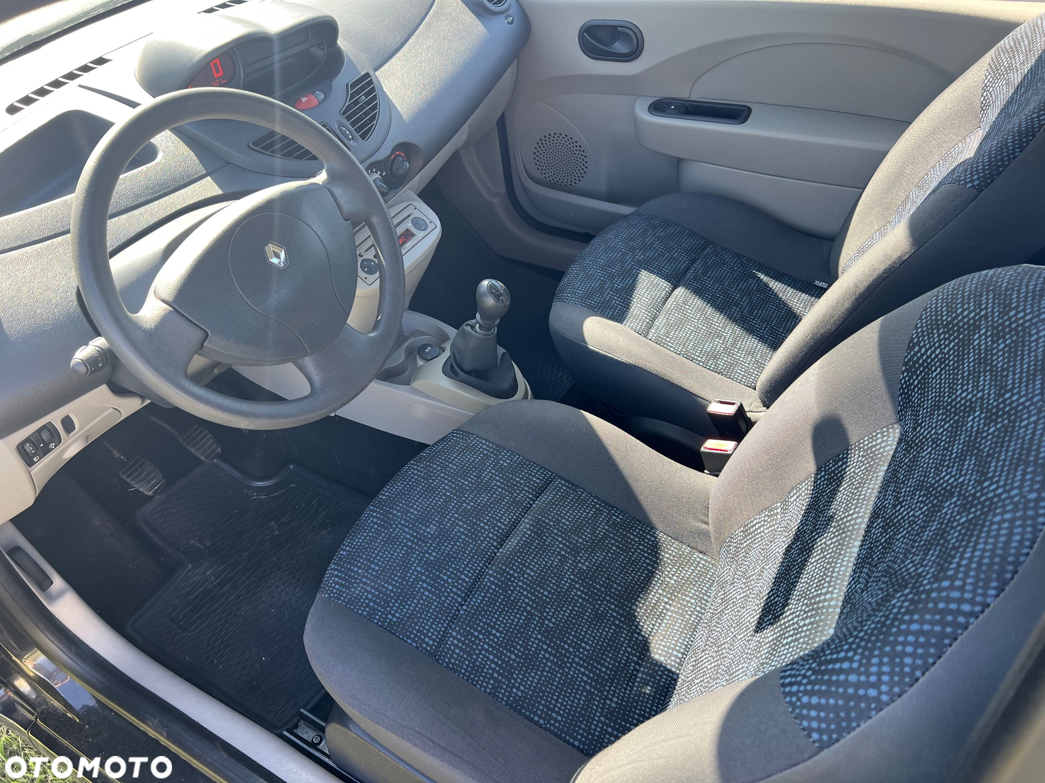 Renault Twingo 1.2 Authentique - 9