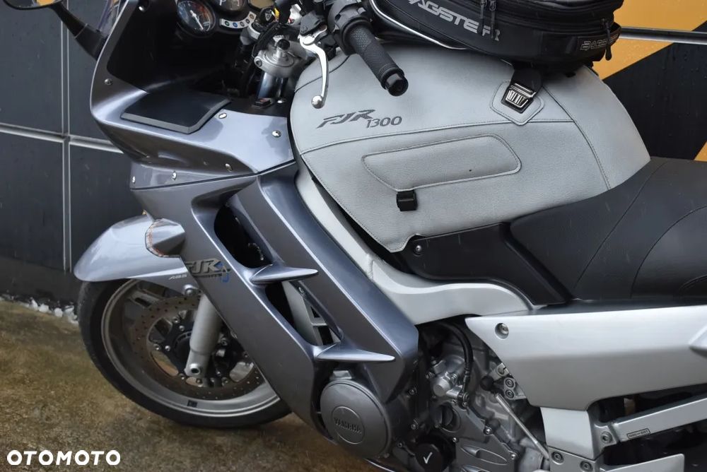 Yamaha FJR - 14