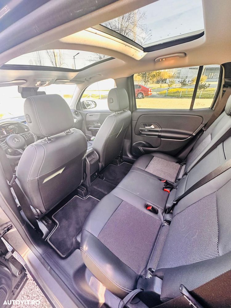 Mercedes-Benz GLB 180 7G-DCT Progressive - 22