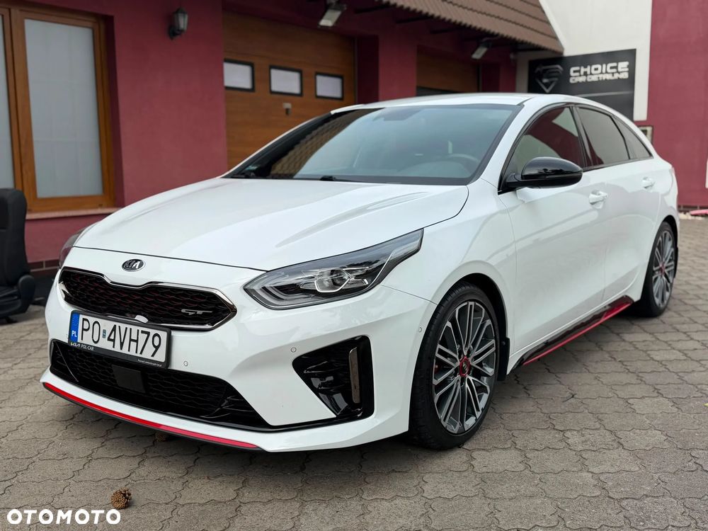 Kia Procee'd