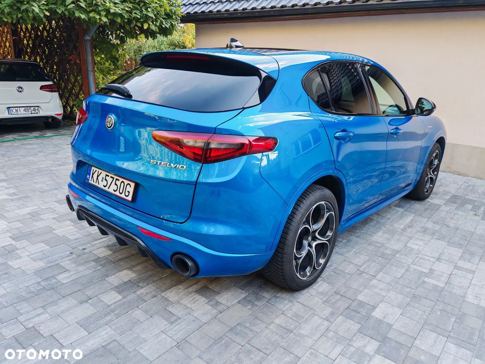 Alfa Romeo Stelvio 2.0 Turbo Veloce Q4 - 5