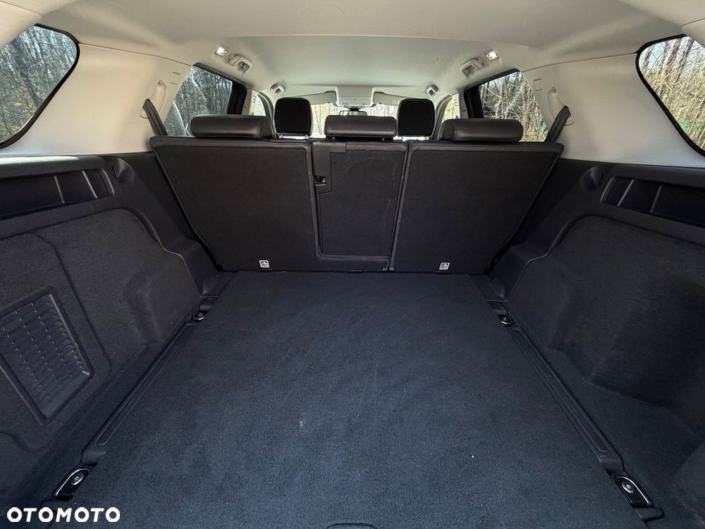 Land Rover Discovery Sport 2.0 TD4 SE - 9