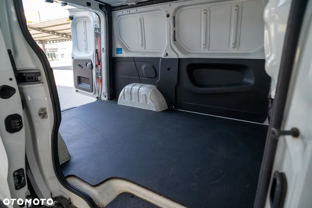 Renault TRAFIC ZAPRASZAM - 31