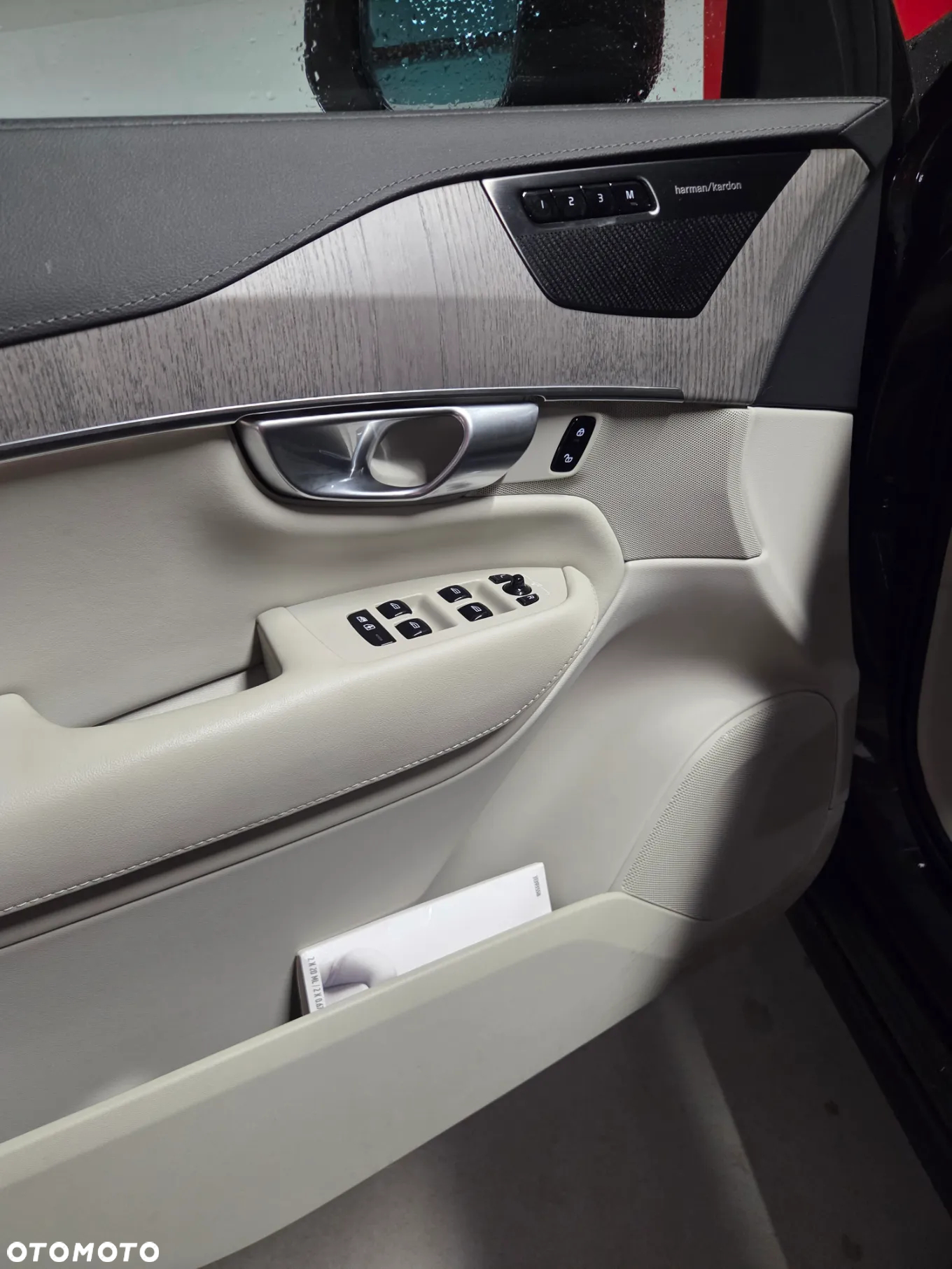 Volvo XC 90 - 8
