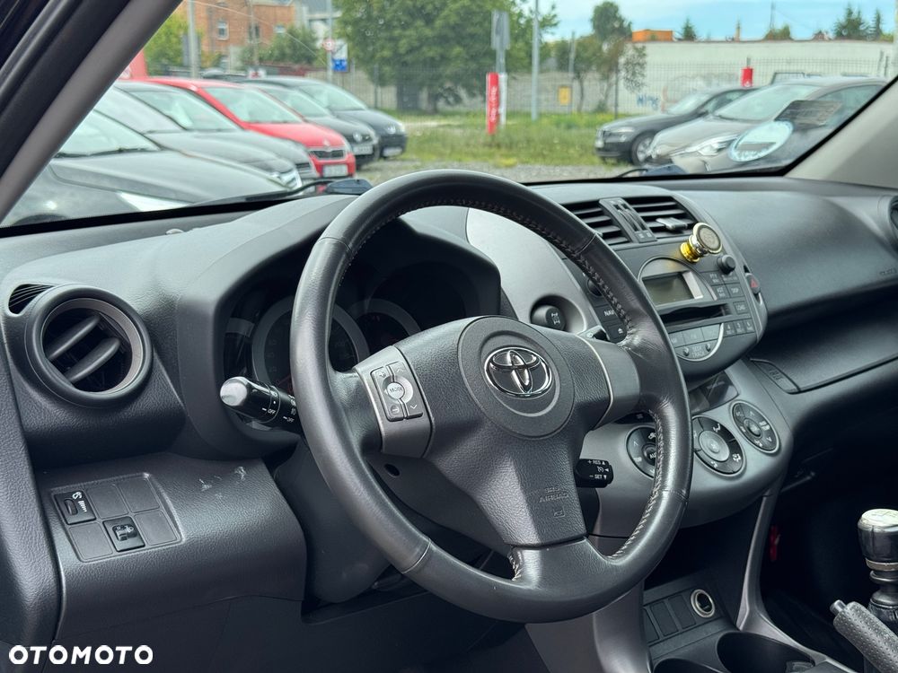 Toyota RAV4 2.2 D-CAT 4x4 Executive - 5