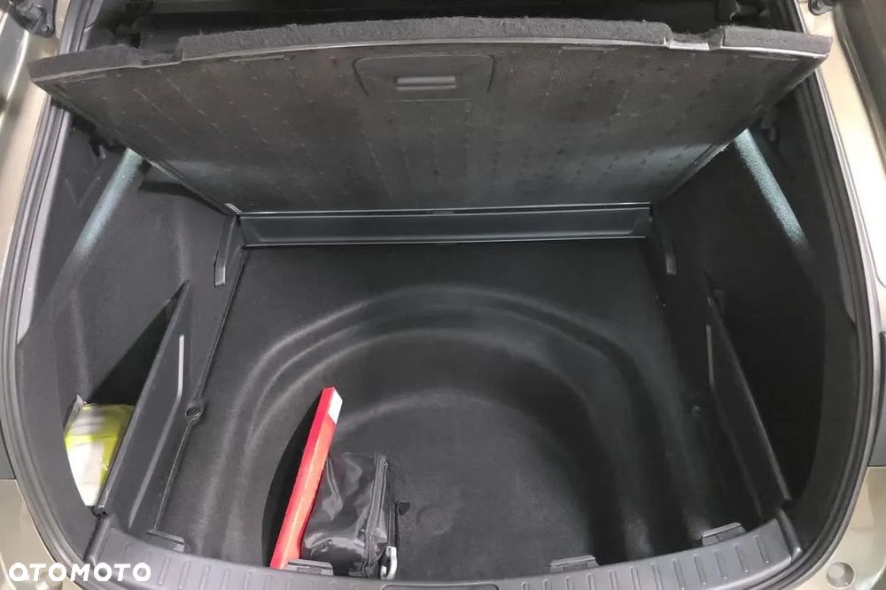 Toyota Corolla 1.8 Hybrid GPF Active - 22