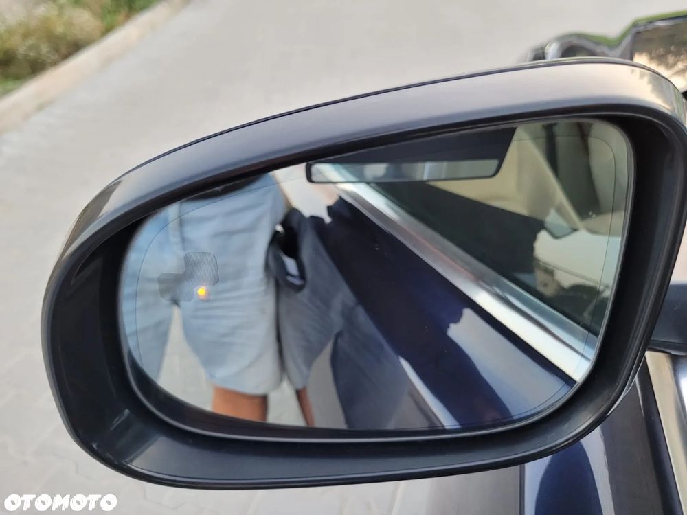 Jaguar XF 20d Prestige - 21