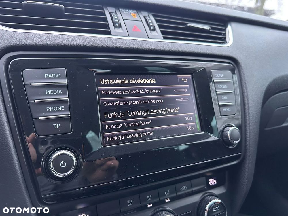 Skoda Octavia 1.8 TSI Elegance DSG - 19