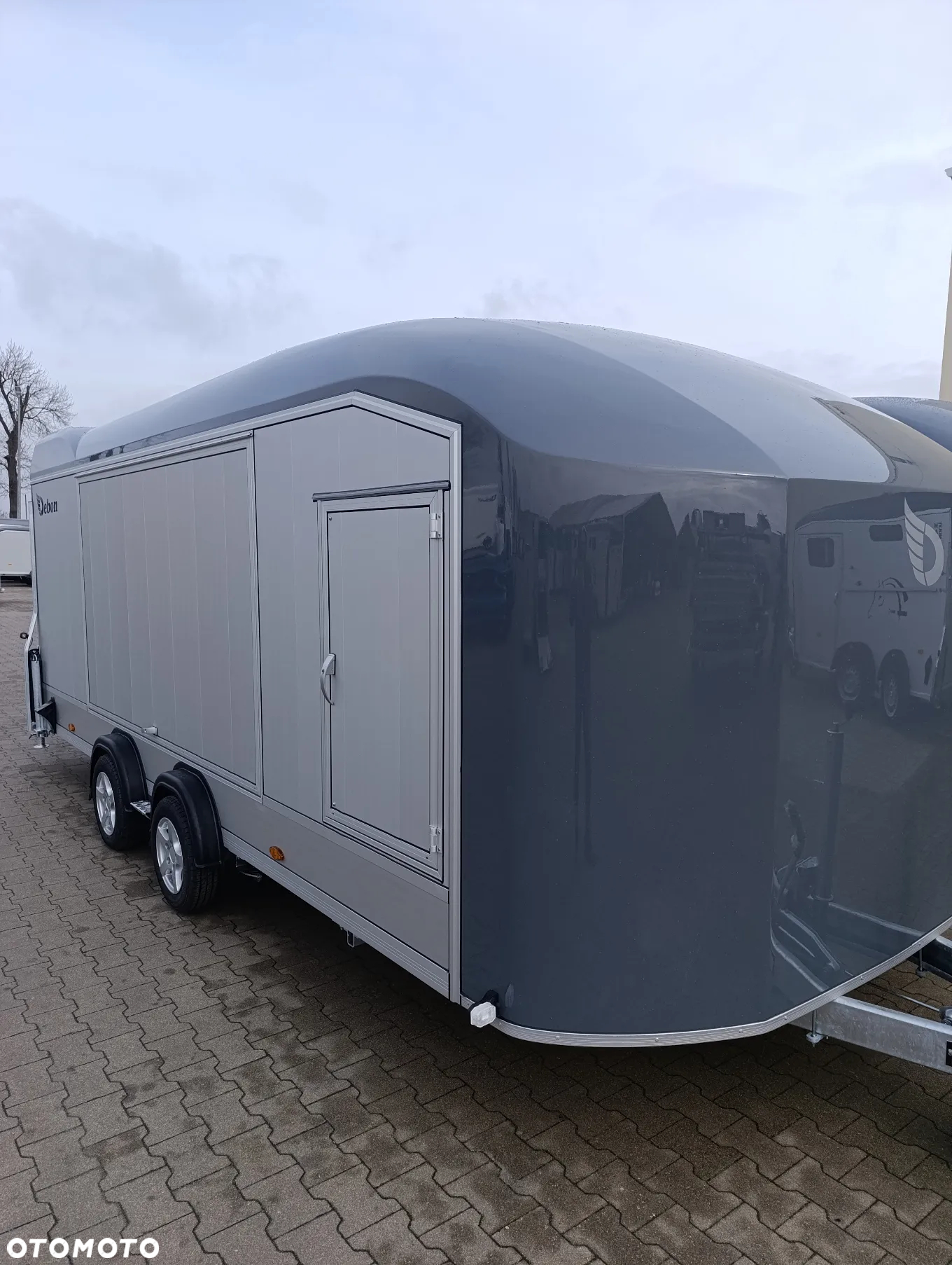 Debon Fourgon C2000 - 22
