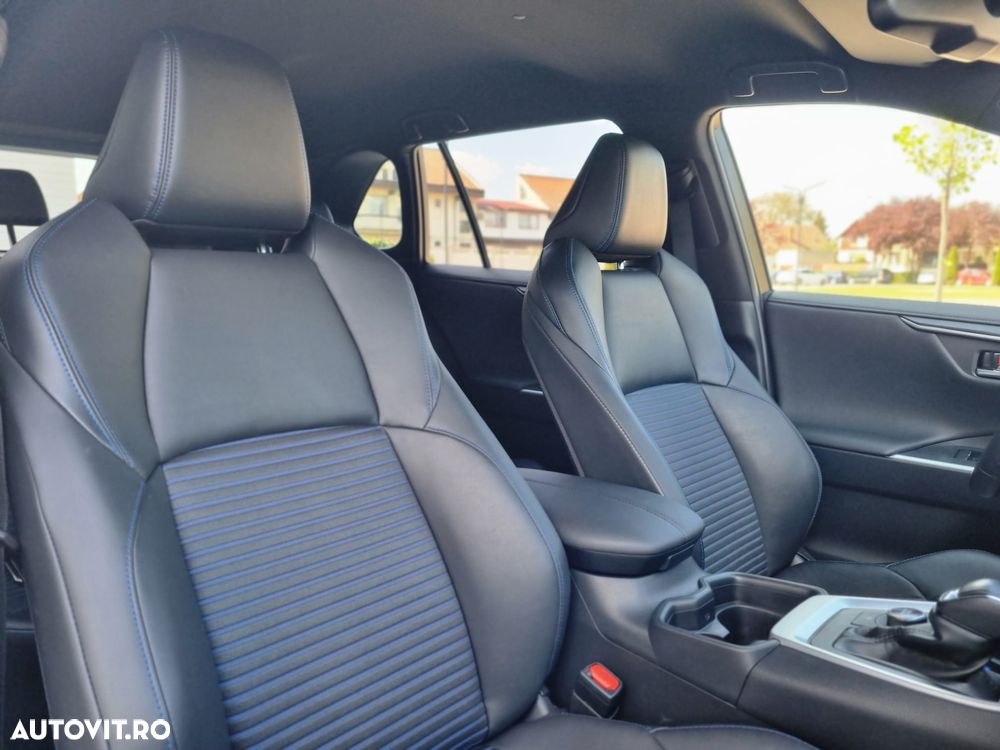 Toyota RAV4 2.5 VVT-iE 4x4 Luxury - 23