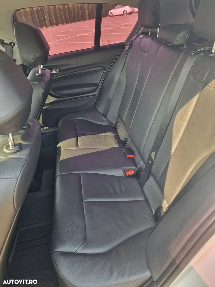BMW Seria 1 - 25
