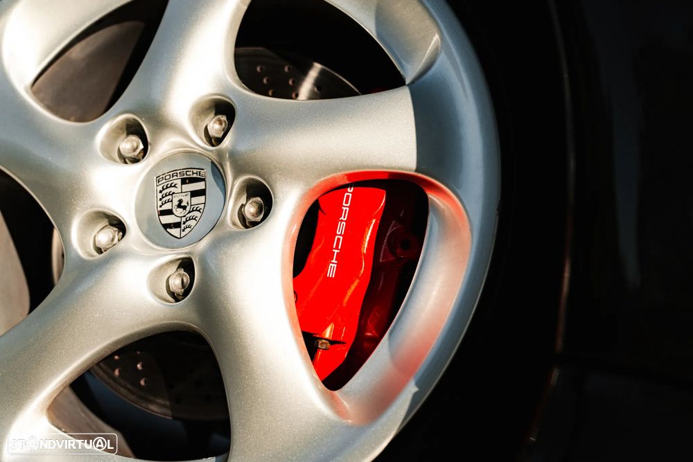 Porsche 911 (996) Turbo - 19