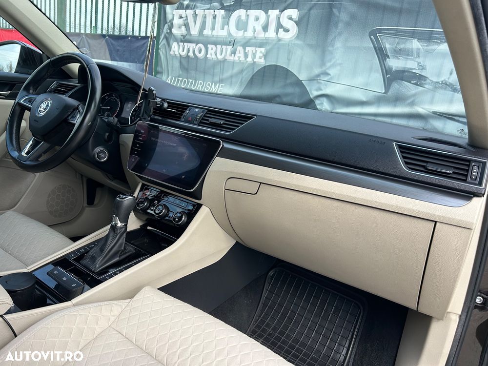 Skoda Superb 2.0 TDI 4X4 DSG Sportline - 19