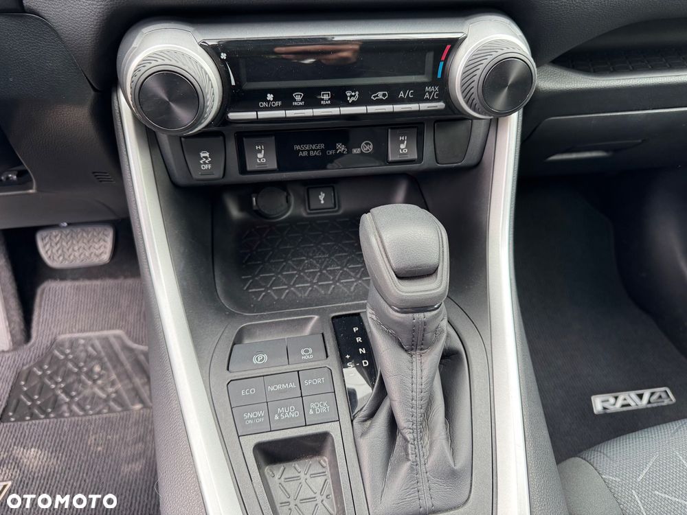 Toyota RAV4 - 20
