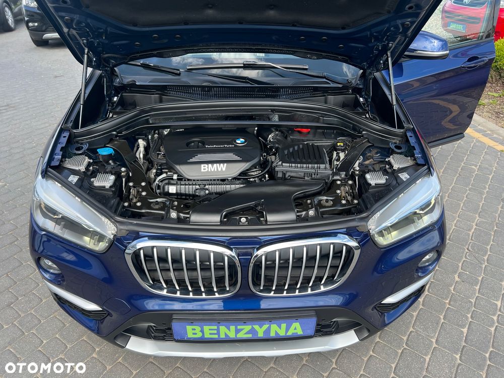 BMW X1 sDrive20i Advantage sport - 12