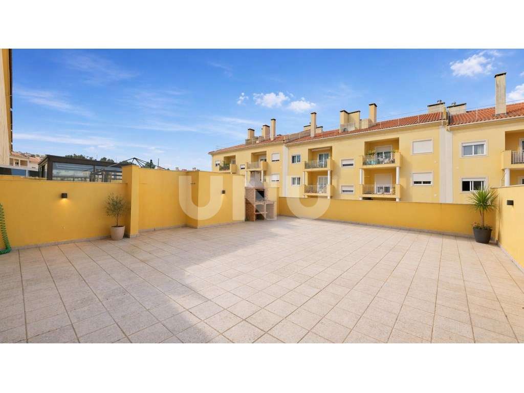 Apartamento T3, com 2 lugares de estacionamento, no Condomínio Hort... - Grande imagem: 4/32