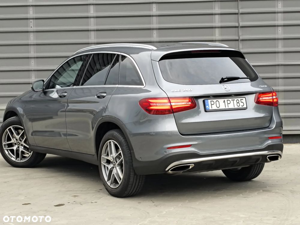 Mercedes-Benz GLC 250 4-Matic - 22