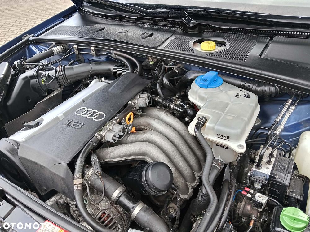 Audi A4 Limousine - 39