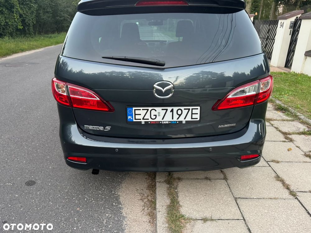 Mazda 5 - 8