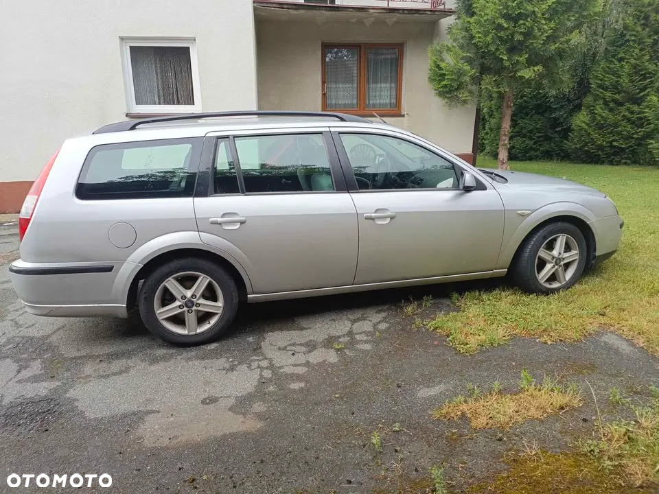 Ford Mondeo Turnier 2.0 TDCi Ghia - 4