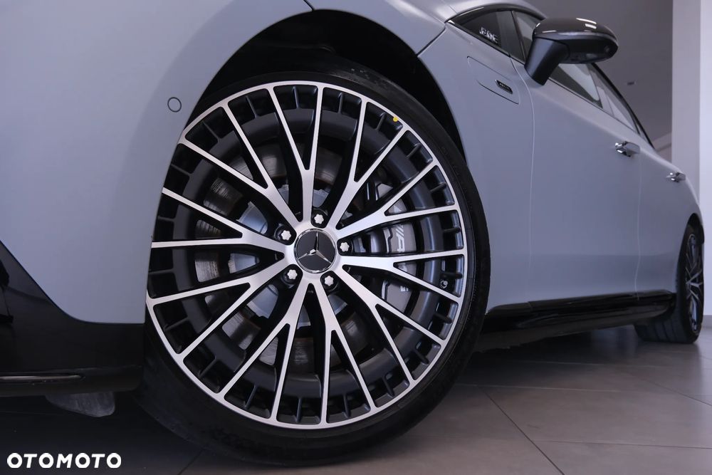 Mercedes-Benz EQE AMG 43 4Matic AMG Premium - 18