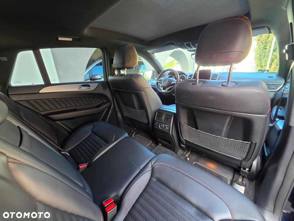 Mercedes-Benz GLE - 16