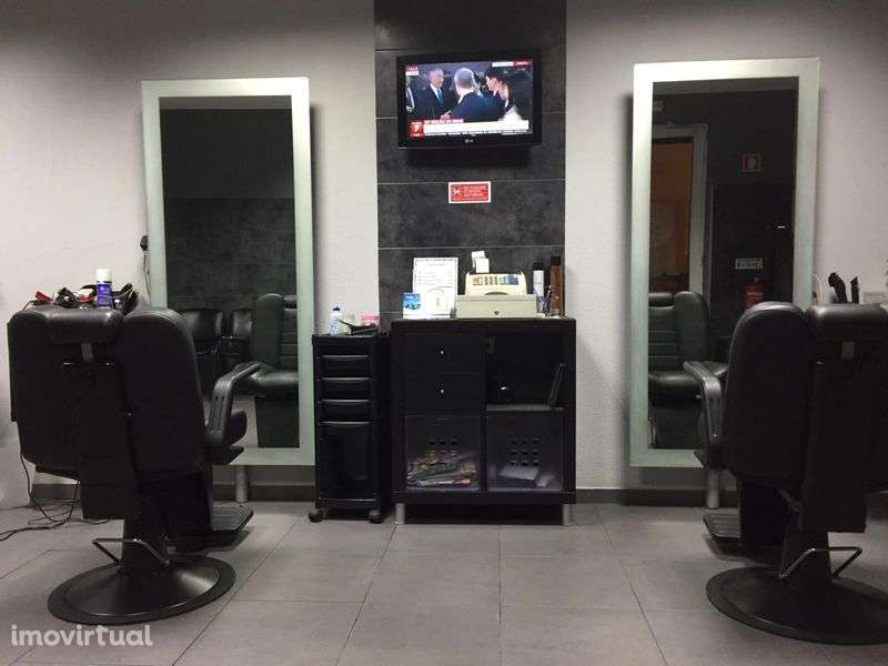 Aluga-se barbearia ou para outro ramo - Grande imagem: 3/4