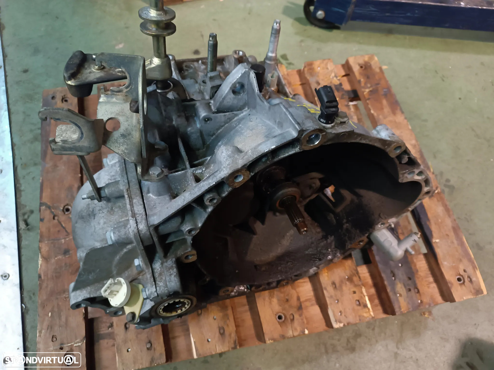 CAIXA DE VELOCIDADES CITROEN JUMPER / PEUGEOT BOXER / FIAT DUCATO 2.0HDI 20MM01 - 2
