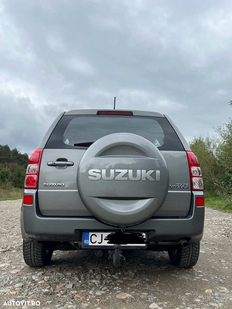 Suzuki Grand Vitara - 3