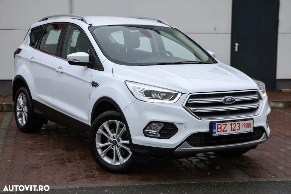 Ford Kuga 1.5 EcoBoost 2x4 Titanium - 31